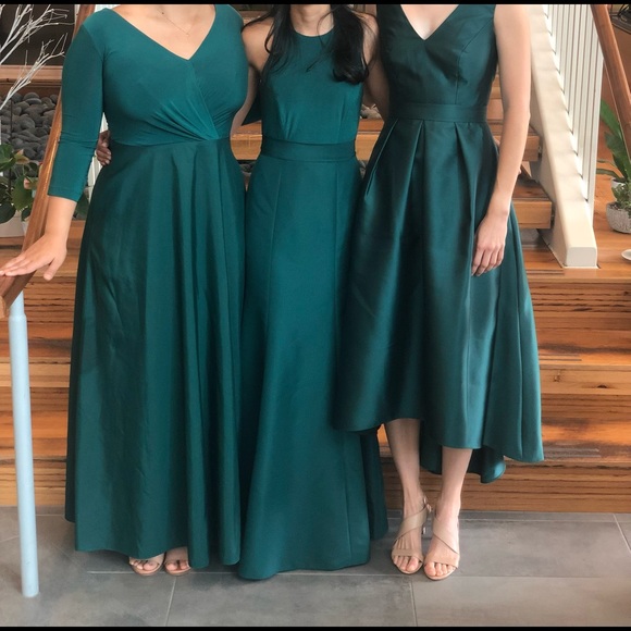 Alfred Sung Jersey Bodice Mikado Trumpet Gown in Hunter Green | Size US 0 - Picture 3 of 3